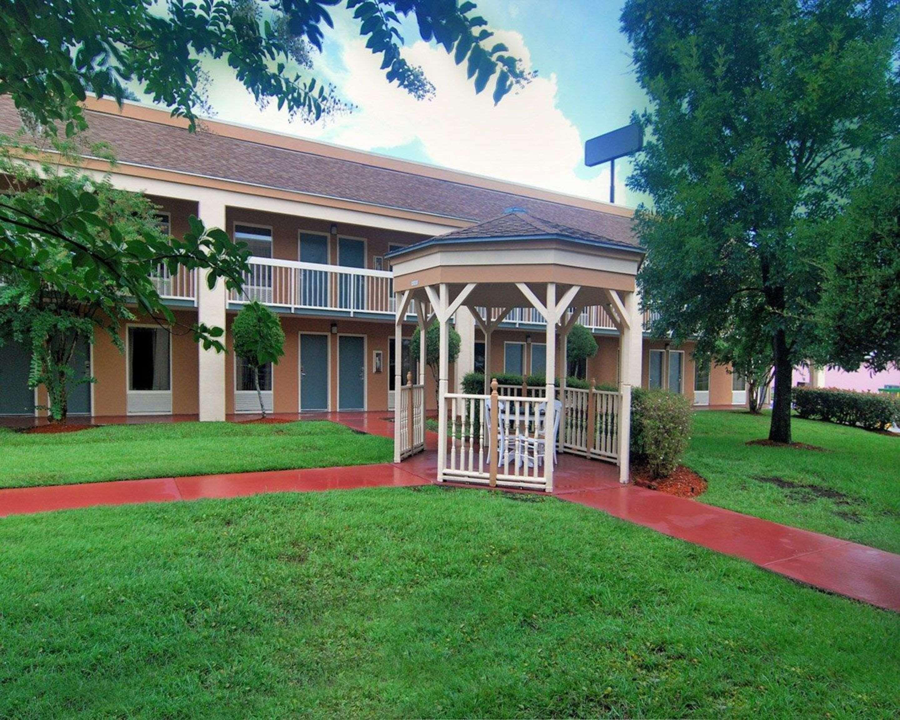 Quality Inn Kingsland Exterior foto